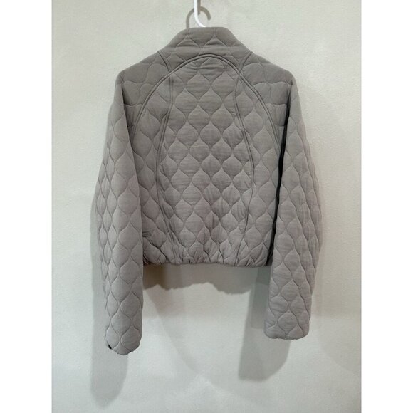 $148 Lululemon Women’s Quilted Bomber Jacket River Stone Light Gray 8 Zip Up - Picture 4 of 6